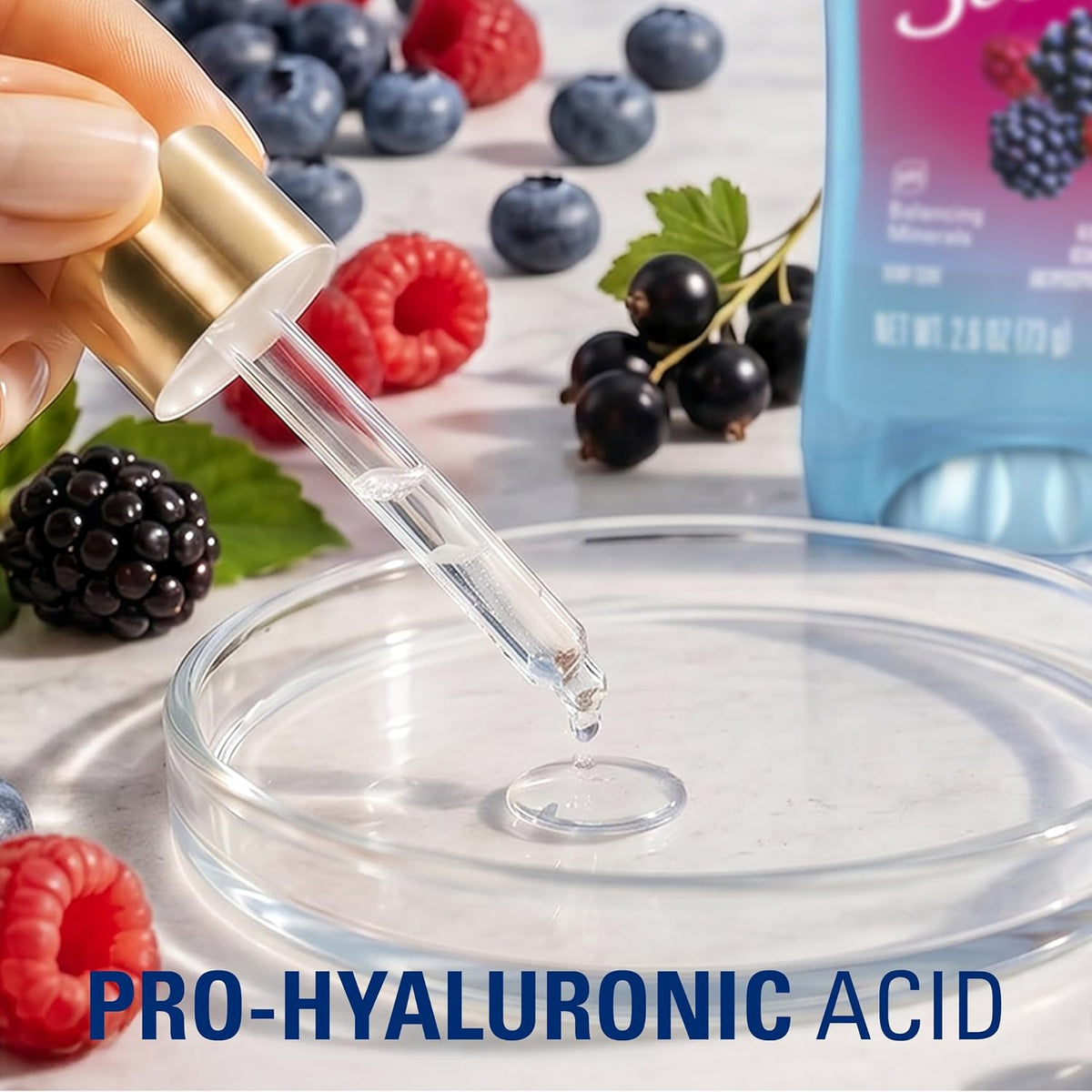 Secret Fresh Antiperspirant Deodorant for Women. 72hr Breathable Sweat & Odor Protection. Instant Freshness & Gentle. PH Balancing Minerals. Clear Gel. Refreshing Berry Scent. 2.6 oz (Pack of 2)